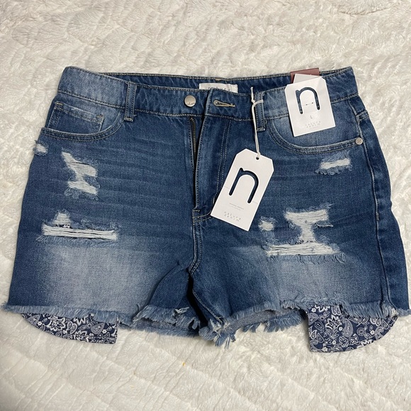 Nature Denim - Picture 1 of 2